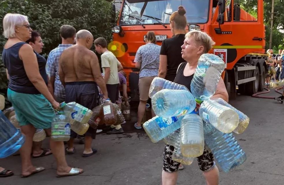 Окупанти на Донеччині видали "методички з виживання" замість відновлення водопостачання — ЦНС